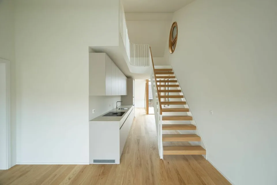 Ampio appartamento mansardato di 3½ locali con galleria e balcone – foto 5 di 15