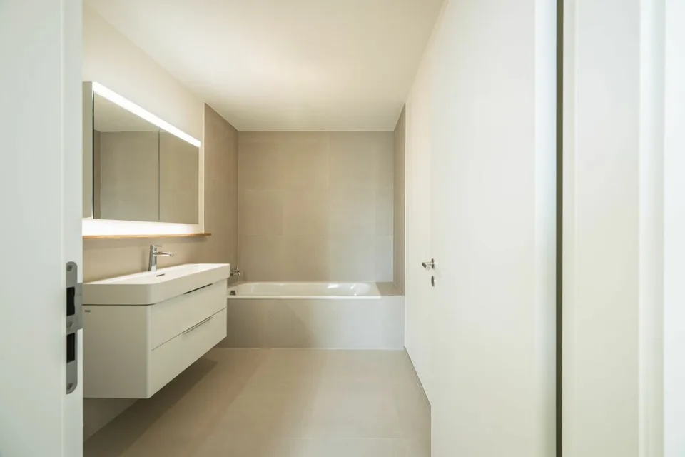 Ampio appartamento mansardato di 3½ locali con galleria e balcone – foto 6 di 15