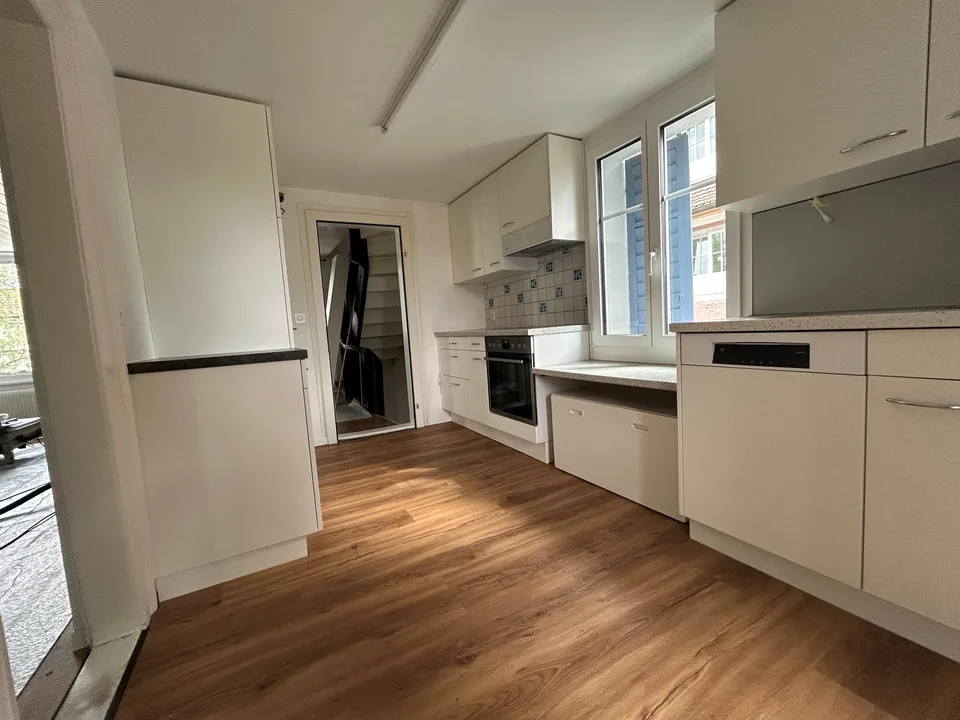Gemütliche 3 1/2 Zimmerwohnung über 2 Etagen - ideal für Singles oder Paare