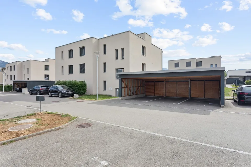 Magnifico appartamento di 4.5 locali in attico a Riaz – foto 12 di 13