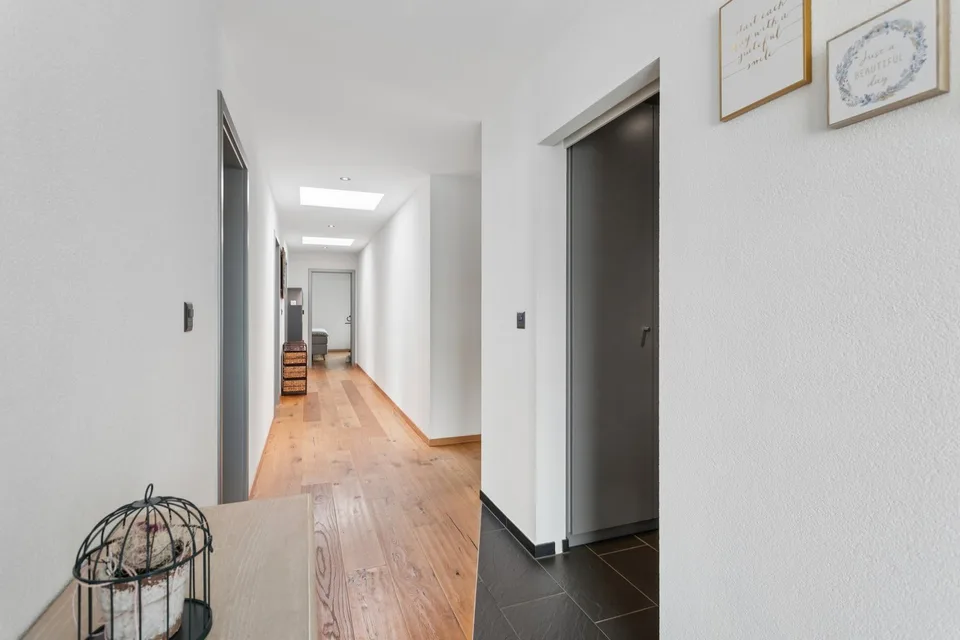 Magnifico appartamento di 4.5 locali in attico a Riaz – foto 7 di 13