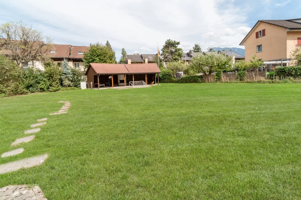 Appartamento di 3,5 locali con 71 m² con balcone e ascensore a Reichenburg – foto 10 di 10