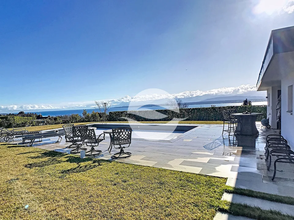 Magnifique Duplex Vue lac et Alpes - Piscine et jardin commun