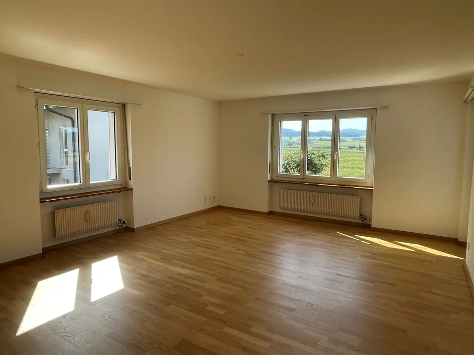 4-Zimmerwohnung, 1. Stock links