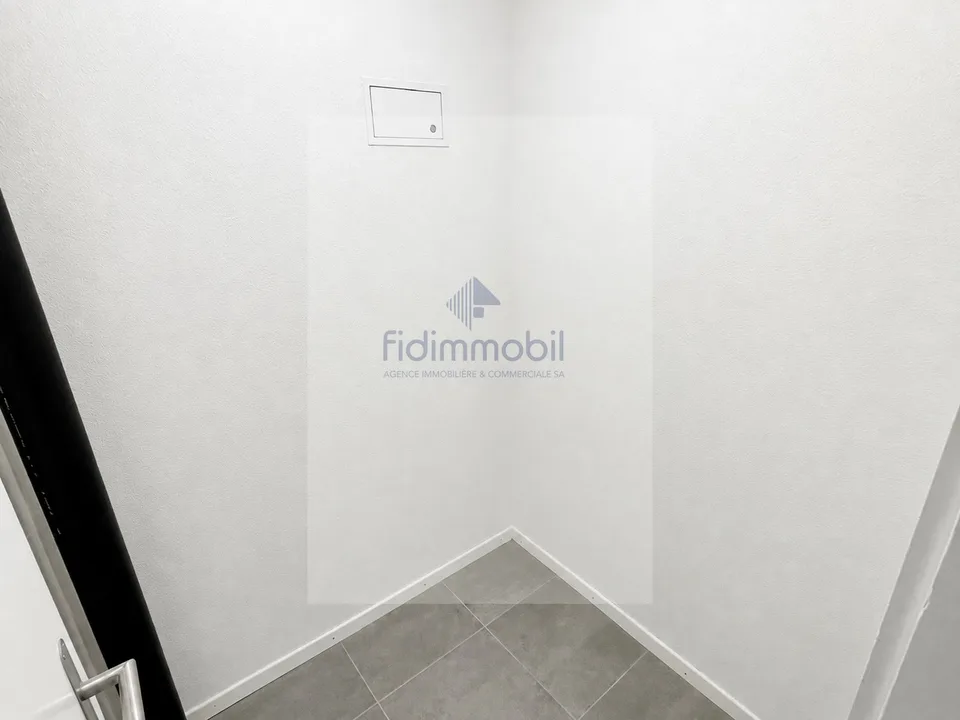 Lovely studio with fitted kitchen in Fontainemelon