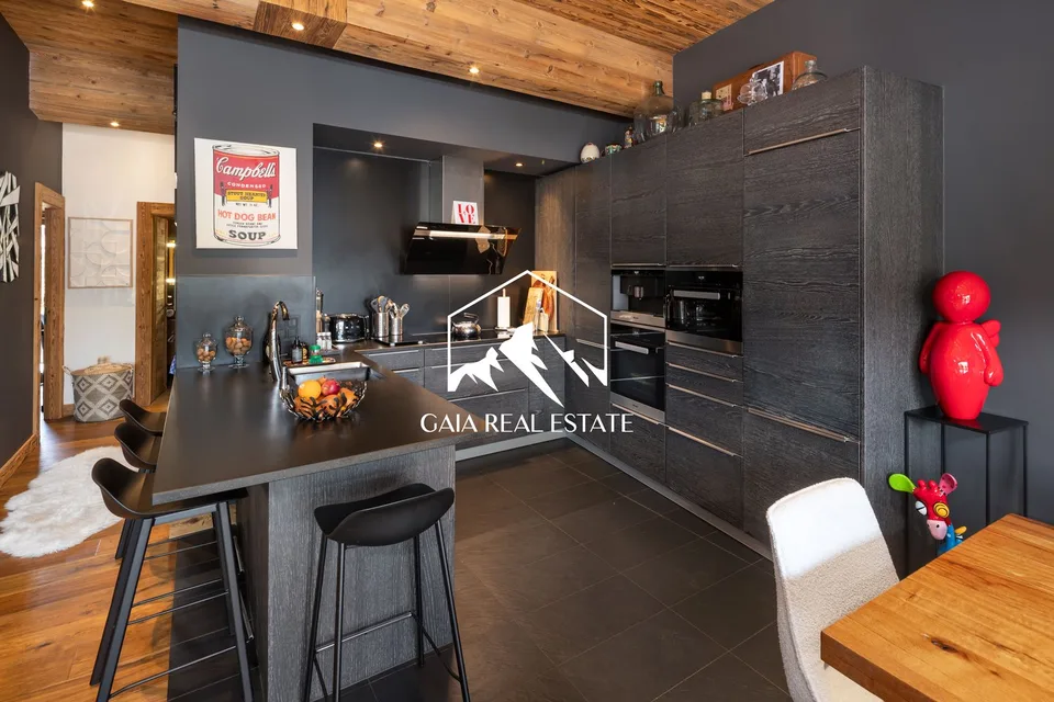 Stupendo appartamento mansardato di 4,5 locali con vista panoramica a Crans-Montana – foto 6 di 19
