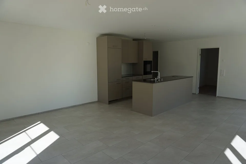 Attractive 3.5-room apartment for rent in Wehntal
