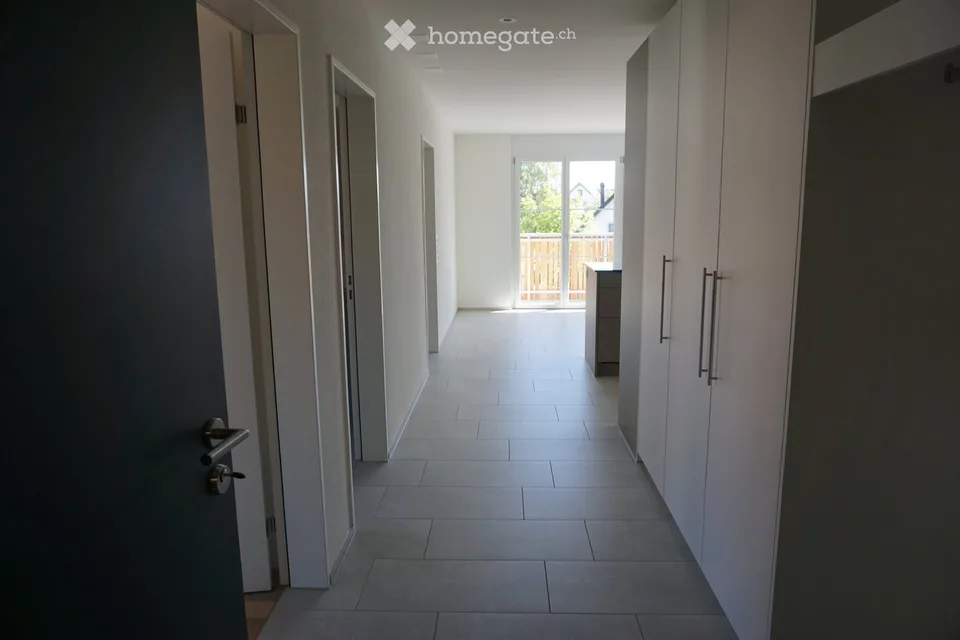Attractive 3.5-room apartment for rent in Wehntal