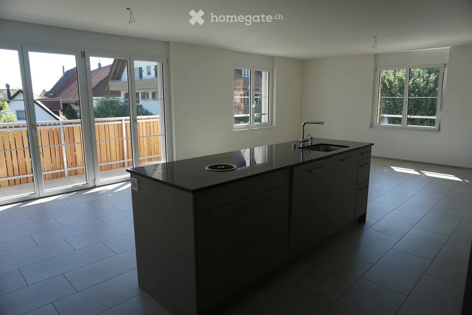 Attractive 3.5-room apartment for rent in Wehntal