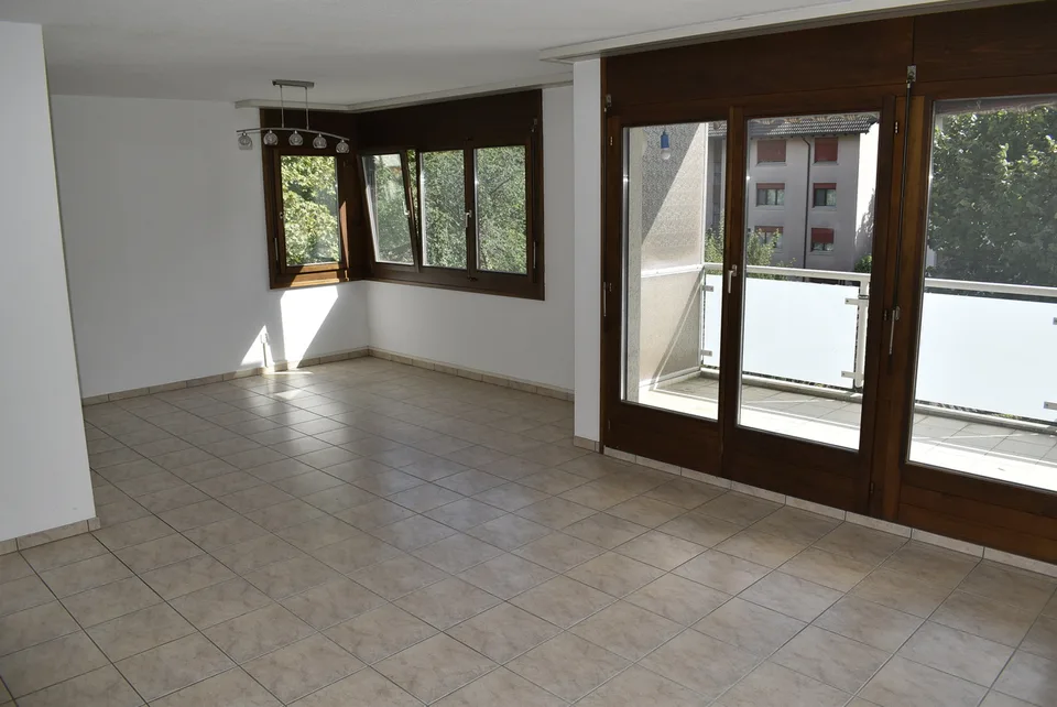 Appartement familial 4½ pièces dans un quartier calme et très demandé – photo 2 sur 13