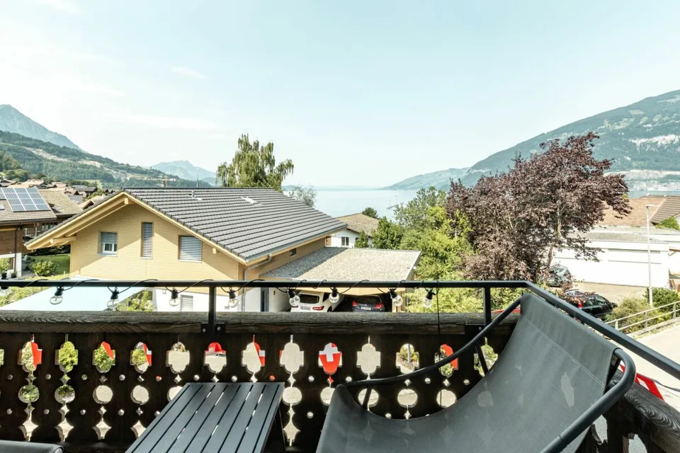 Appartamento 3.5 locali a Leissigen con vista sul lago di Thun