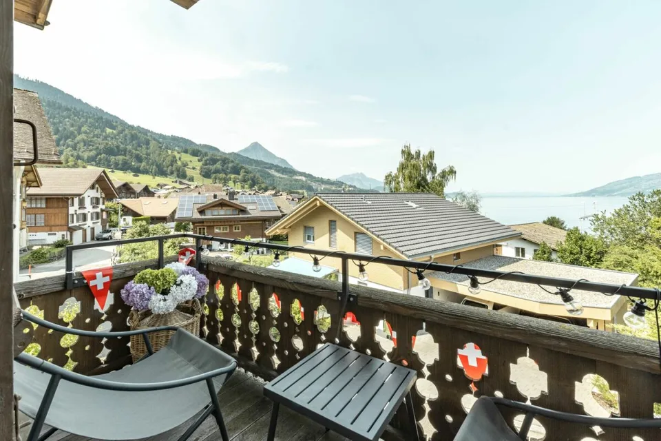 Appartamento 3.5 locali a Leissigen con vista sul lago di Thun