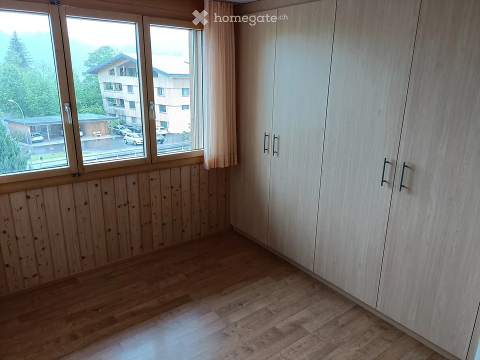 Bright 3.5-room apartment with balcony and beautiful view in Entlebuch