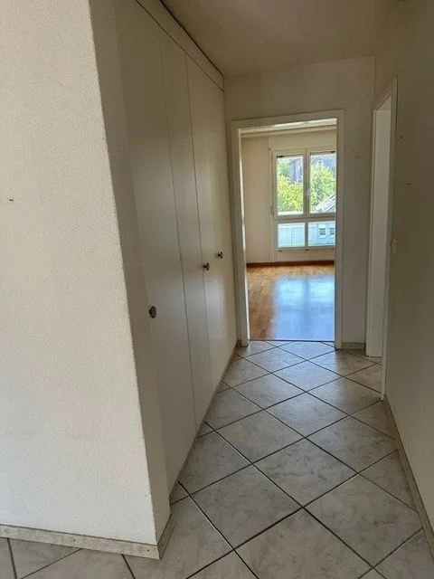Beautiful 4.5-room apartment with 2 balconies, basement and parking space – photo 10 of 23