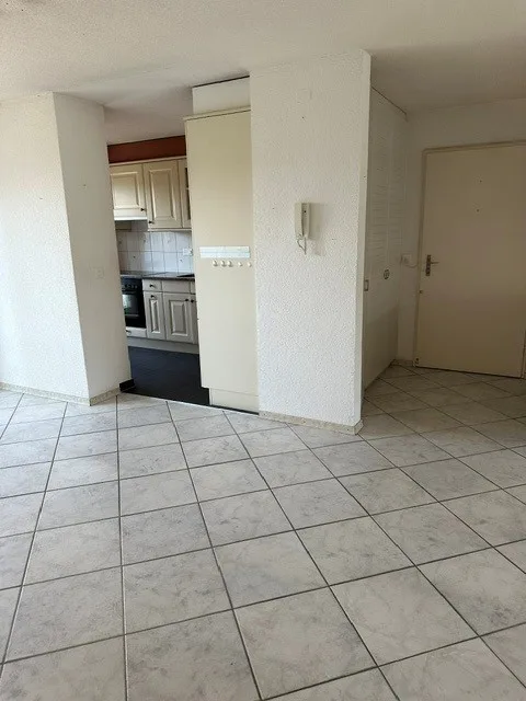 Beautiful 4.5-room apartment with 2 balconies, basement and parking space – photo 6 of 23