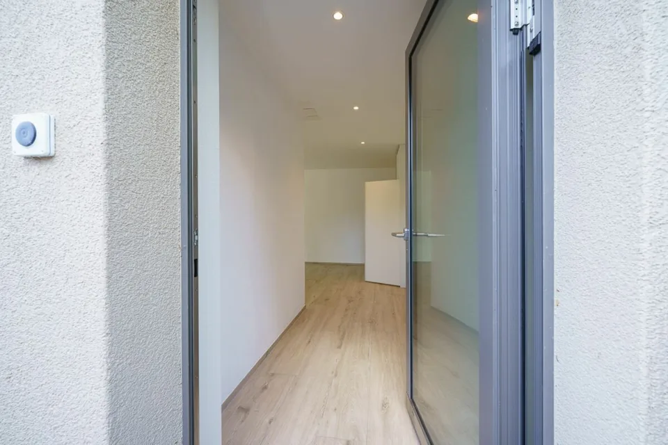 2.5-Zimmerwohnung mit Gartenanteil & AEH-Platz – Foto 3 von 14