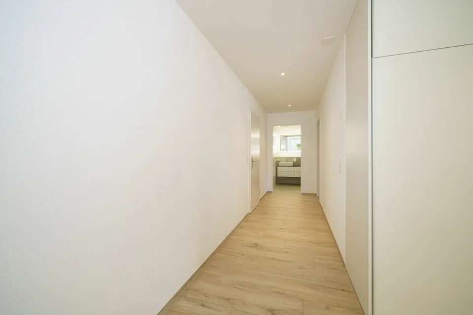 2.5-Zimmerwohnung mit Gartenanteil & AEH-Platz – Foto 5 von 14