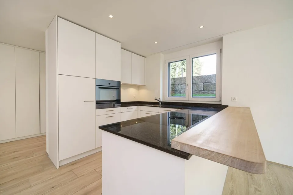2.5-Zimmerwohnung mit Gartenanteil & AEH-Platz – Foto 6 von 14