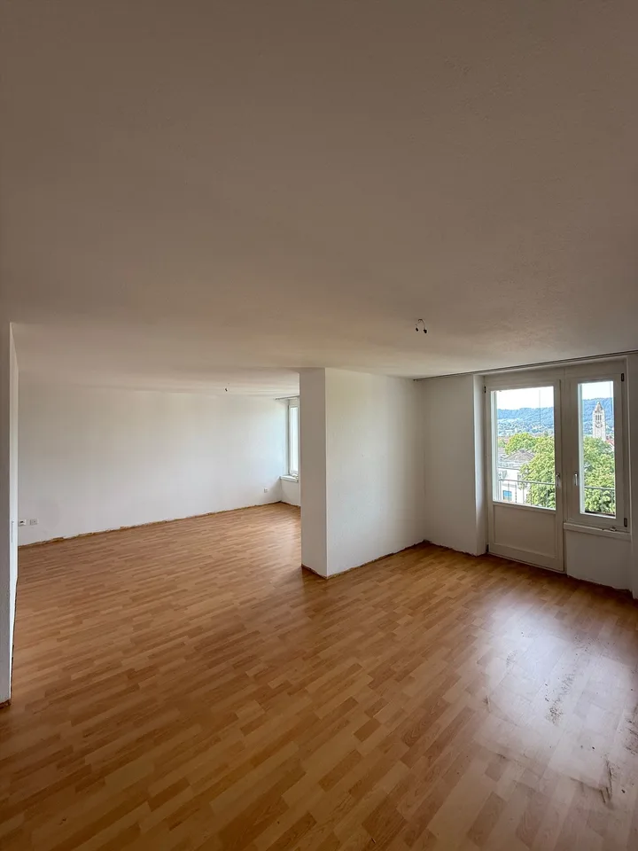 Charmante 4-Zimmerwohnung an begehrter Lage in Zürich-Hottingen – Foto 3 von 10
