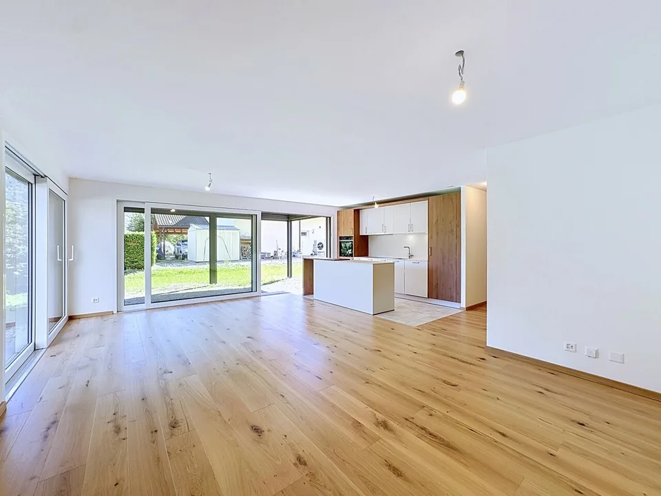 Leytron, Superbe 4.5 pièces neuf avec grand jardin privatif – photo 2 sur 13