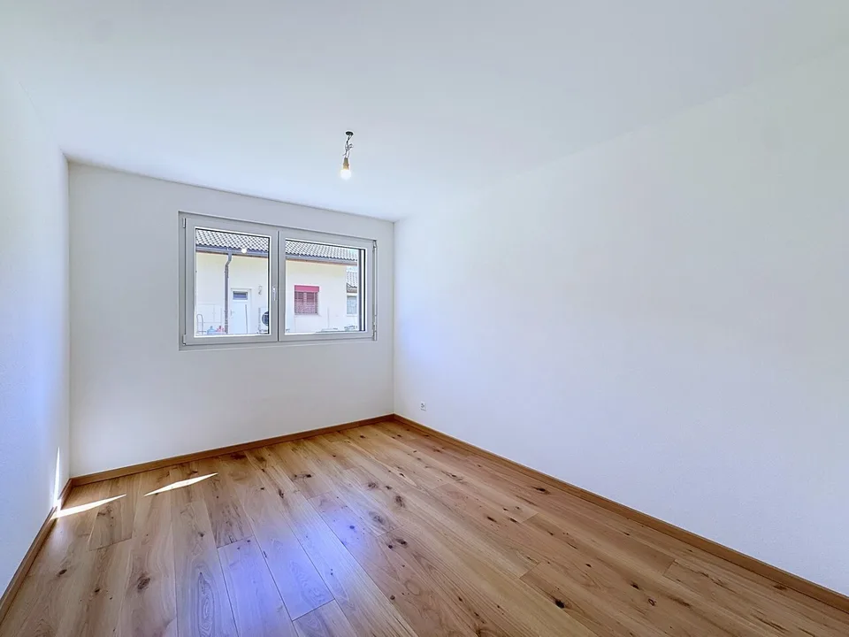 Leytron, Superbe 4.5 pièces neuf avec grand jardin privatif – photo 6 sur 13