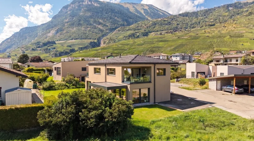 Leytron, Superbe 4.5 pièces neuf avec grand jardin privatif – photo 13 sur 13