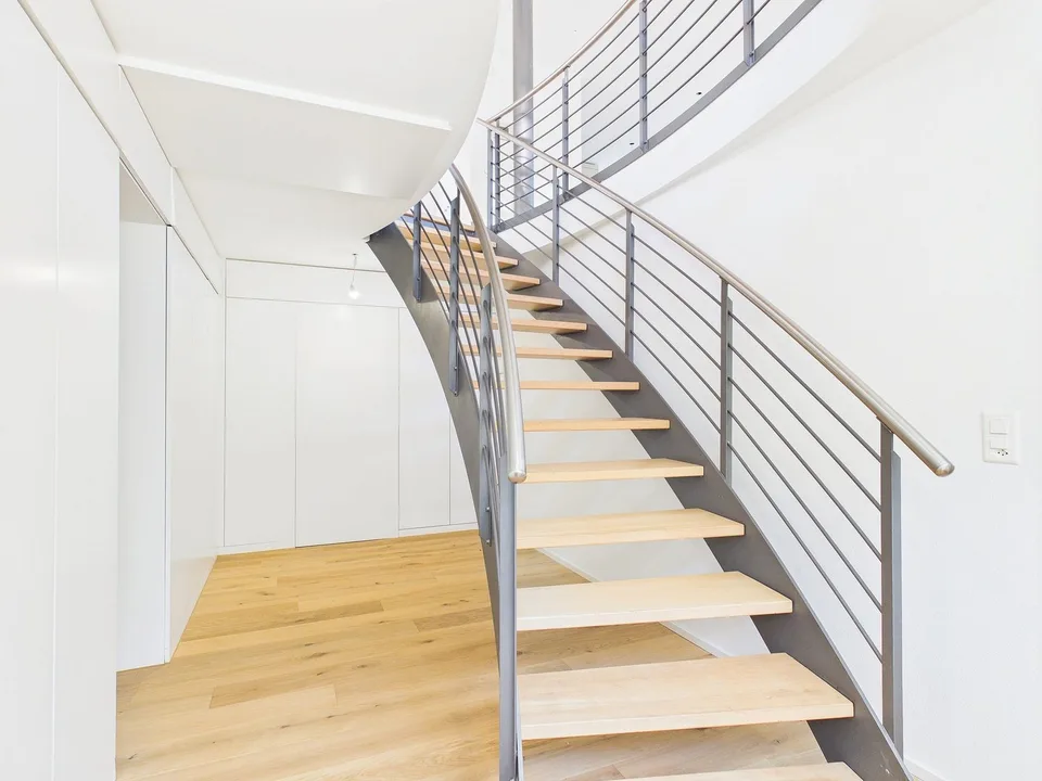 Frisch renoviertes 6.5-Zimmer-Einfamilienhaus in Therwil – Foto 5 von 13