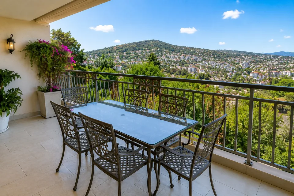 Pregassona – Elegantes Apartment mit 7 Zimmern, Terrasse, Pool und Wellnessbereich – Foto 6 von 7