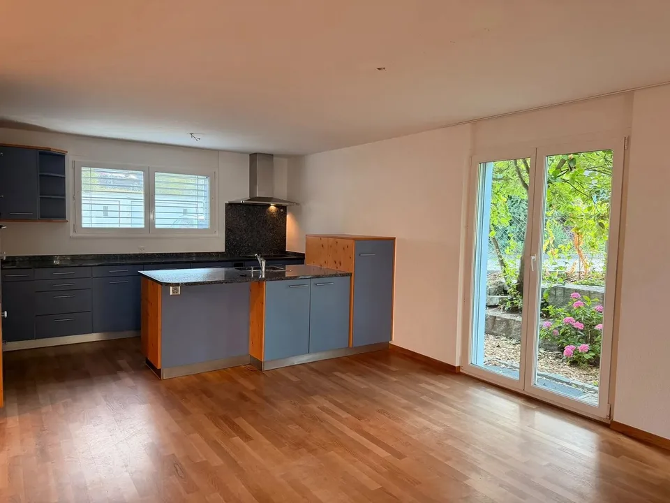Casa eccezionalmente spaziosa di 7,5 locali con giardino a sud e 2° piano polivalente – foto 5 di 17