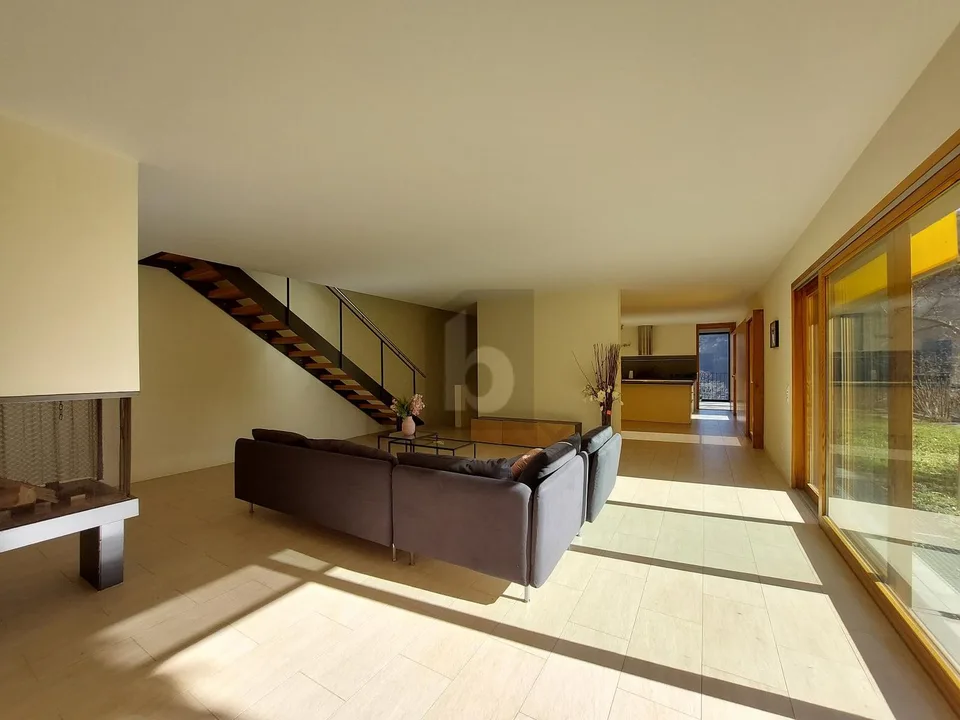 ELEGANT UND MODERN – Foto 5 von 6