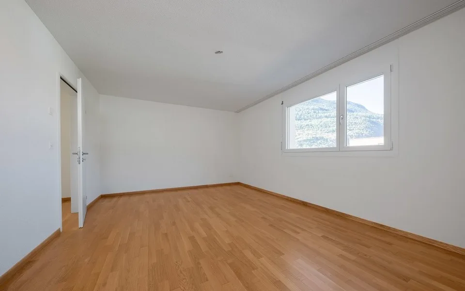 Zentrale Familienwohnung sucht neue Bewohner