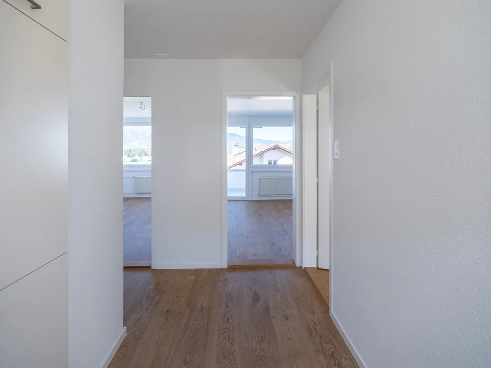 Primo occupante dopo ristrutturazione – appartamento 3 locali moderno con vista sulle montagne