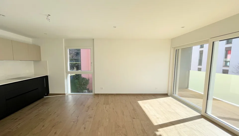 Neue Wohnung in einer komfortablen und ruhigen Gegend, nur zwei Schritte vom Zentrum entfernt – Foto 7 von 15