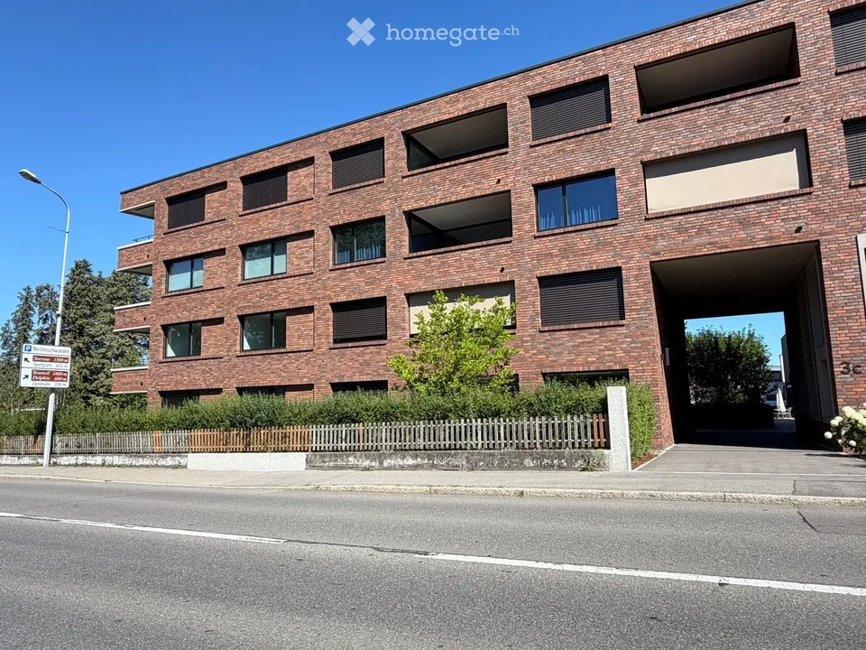 Appartamento nuovo eccezionale nel centro di Meisterschwanden sul lago di Hallwil