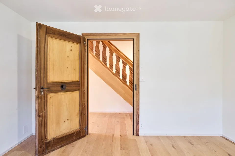 Maisonnette historique de 5,5 pièces avec charme à Seewen SZ