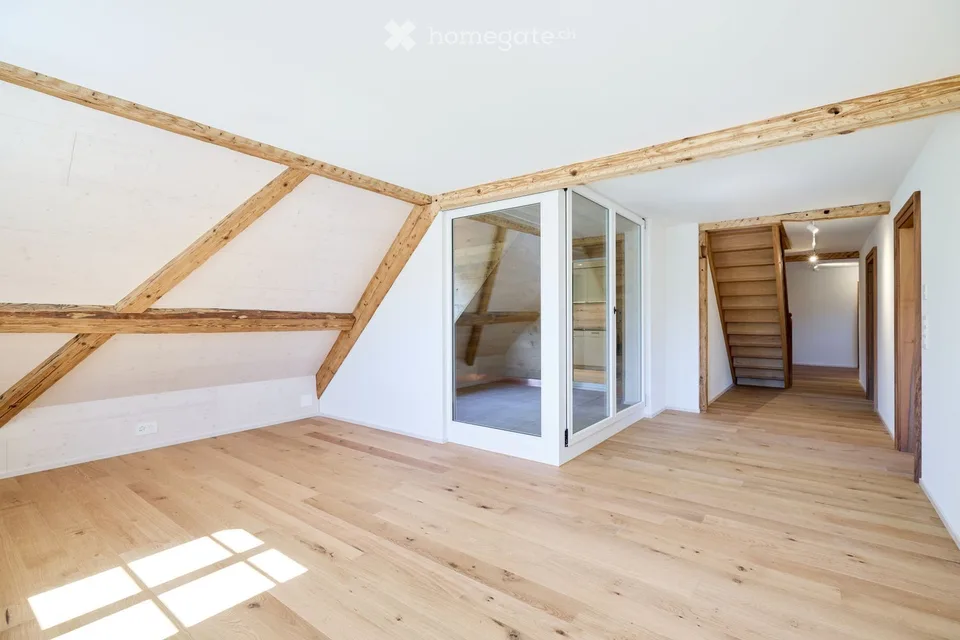 Maisonnette historique de 5,5 pièces avec charme à Seewen SZ