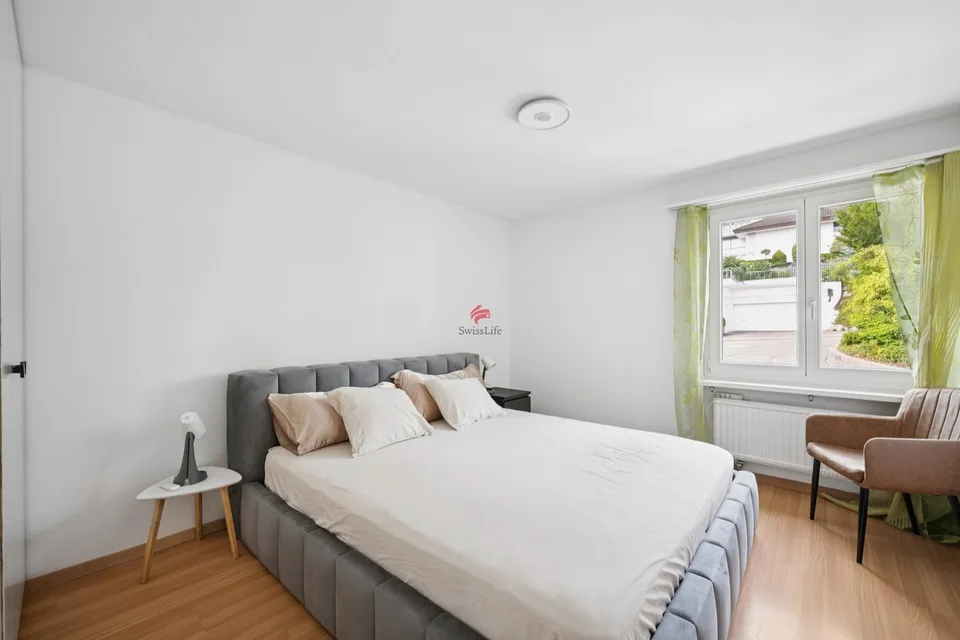 Attraktives Zuhause mit Balkon und Parkmöglichkeiten – Foto 7 von 12