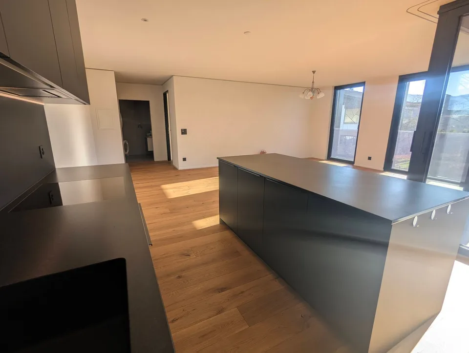 Very beautiful 2.5 room apartment of high standing