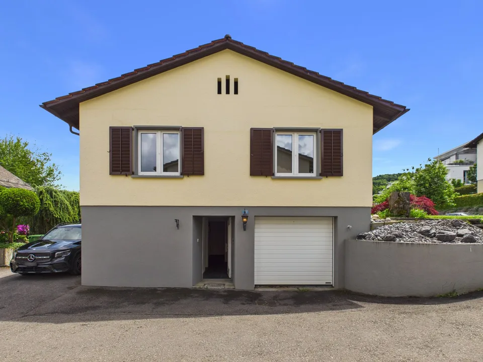 Charmant maison de famille de 4 pièces et demi avec jardin à Killwangen