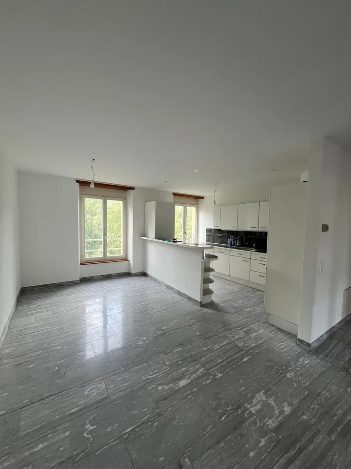 Modern 2 1/2-room apartment on Unterer Quai in Biel/Bienne – photo 11 of 16