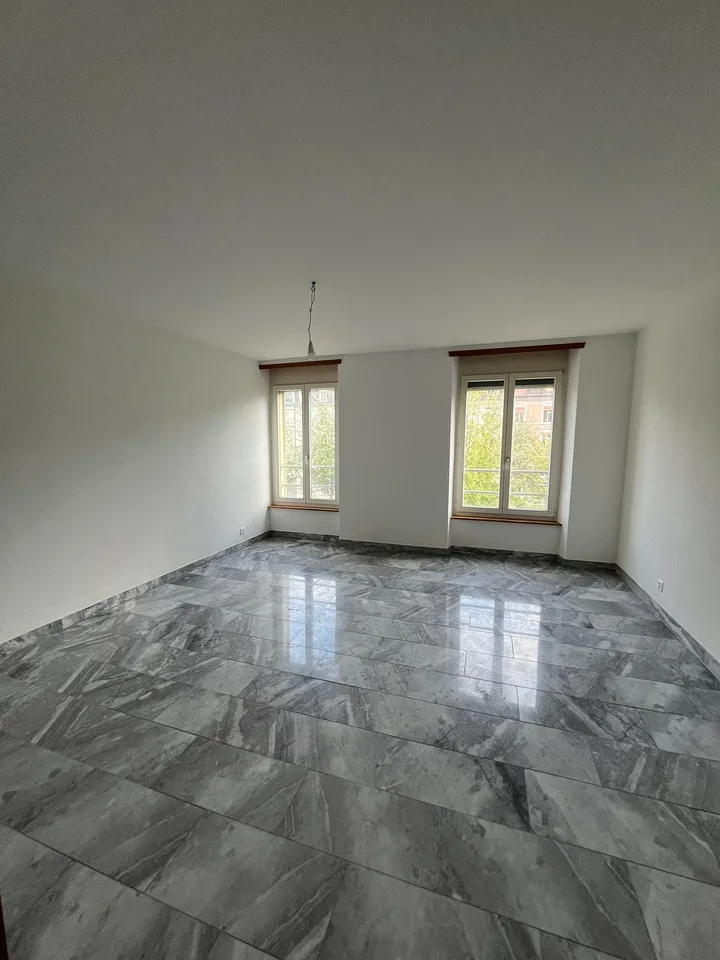 Modern 2 1/2-room apartment on Unterer Quai in Biel/Bienne – photo 9 of 16