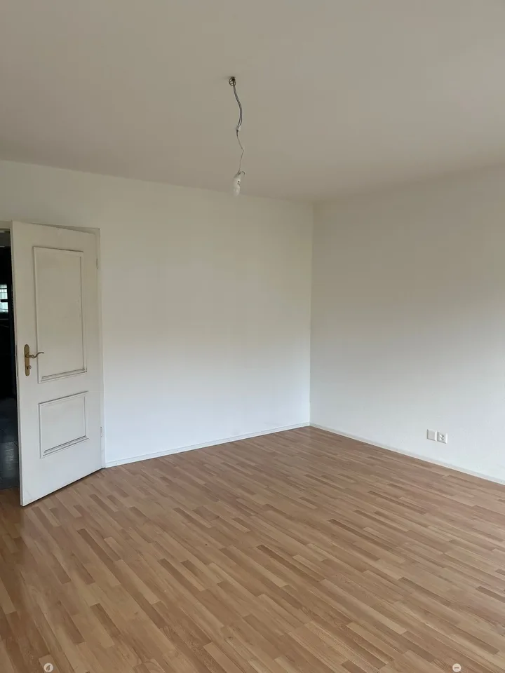 Modern 2 1/2-room apartment on Unterer Quai in Biel/Bienne – photo 6 of 16