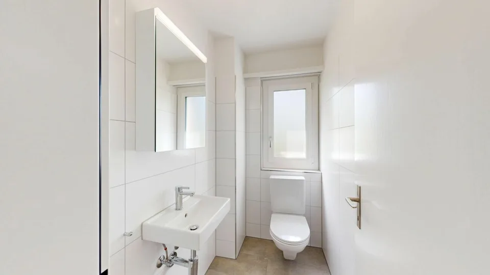 Appartamento attraente di 3.5 locali con balcone soleggiato - Prima occupazione dopo rinnovamento generale curato