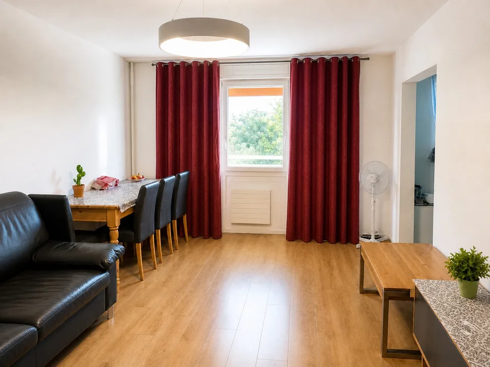 ✨Fully Furnished 2.5-Room Apartment with Balcony in Zürich – Foto 2 von 14
