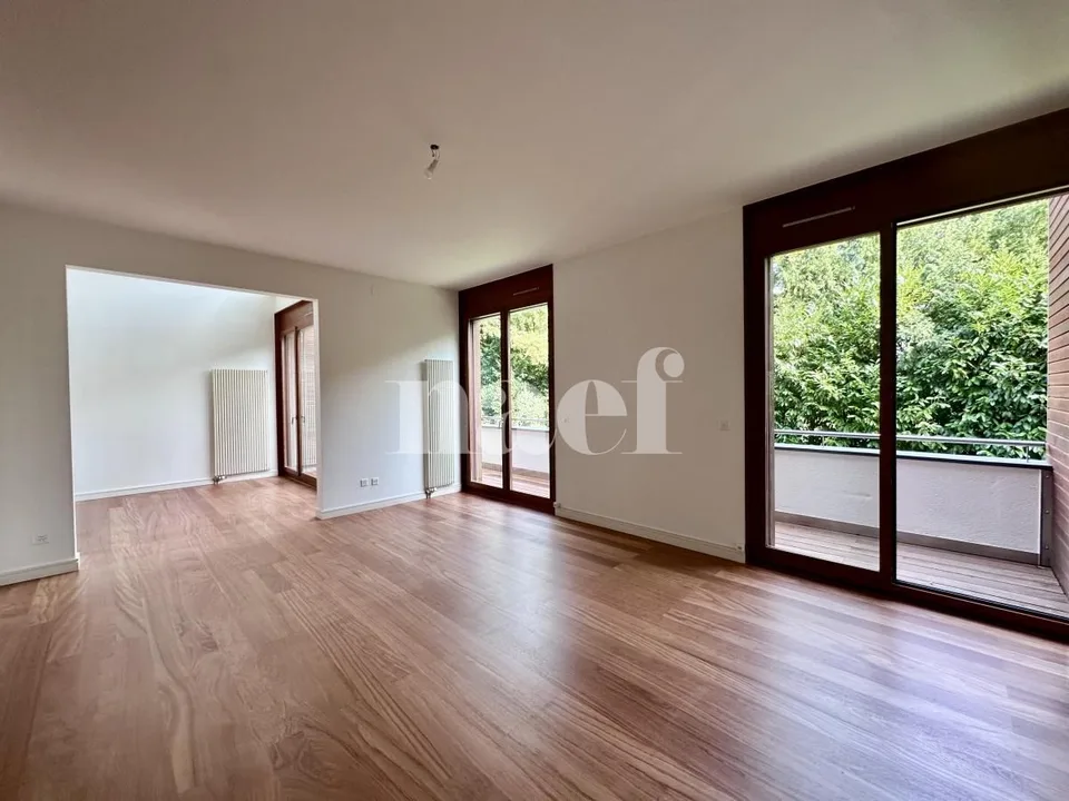 Elegantes Duplex im Herzen von Cologny