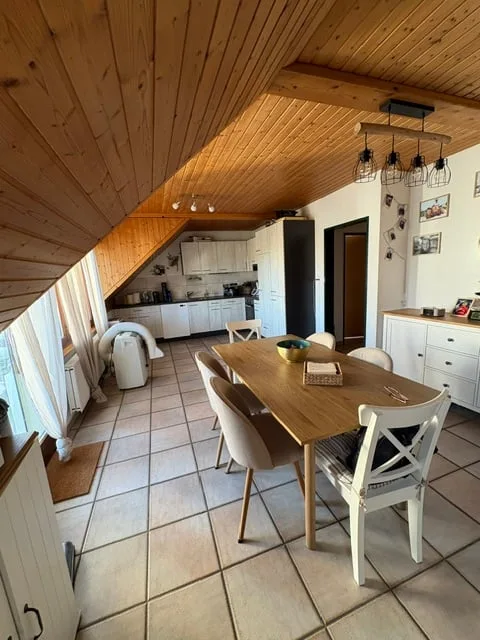 Beautiful 3-room apartment on the 2nd floor