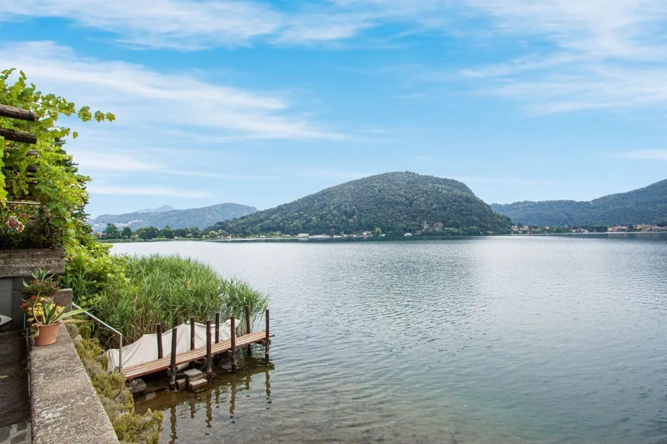Luminoso appartamento con "pieds dans l'eau"