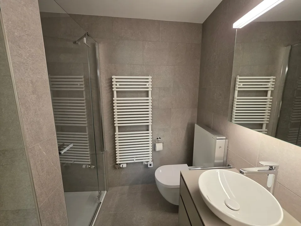 Maisonette di 5,5 locali rinnovata a Kirchberg - Approvata dalla banca – foto 14 di 15