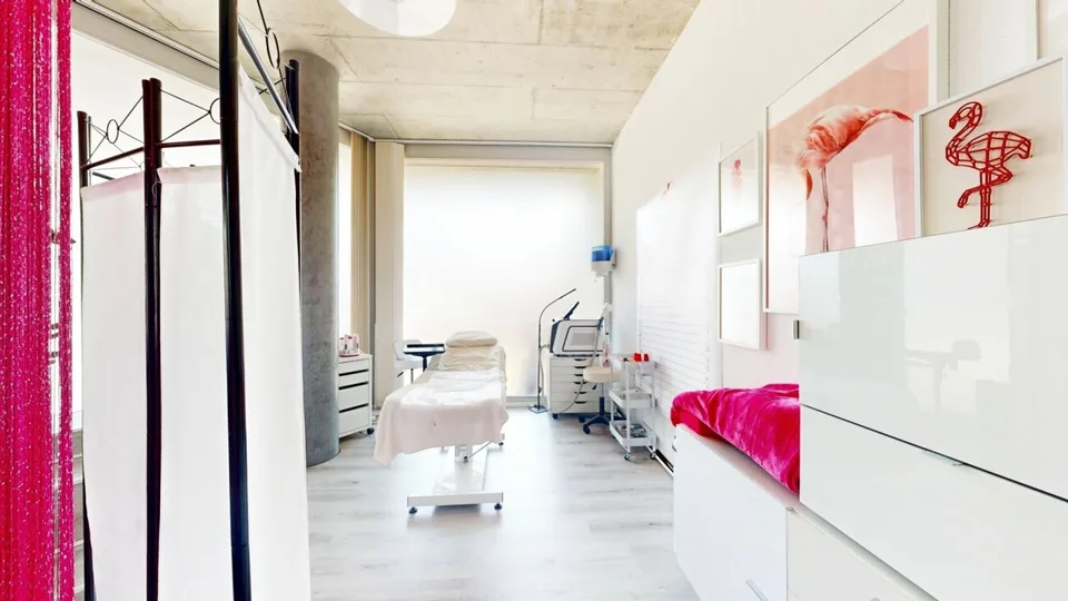 Appartamento moderno con studio a Neuenegg – foto 13 di 16