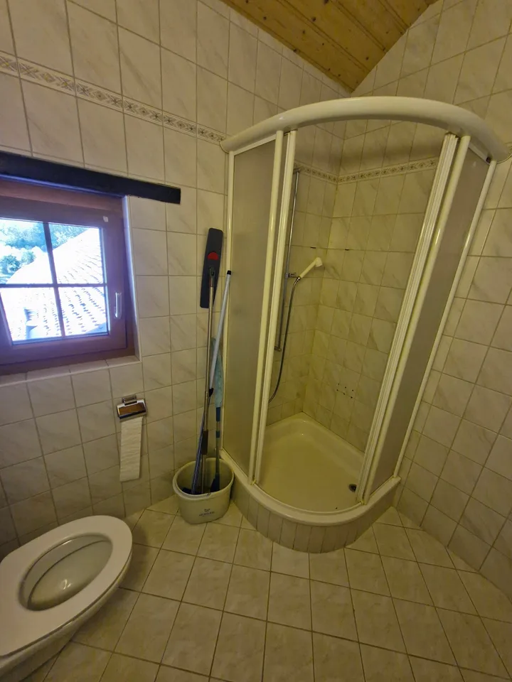 Charmanter Apartment mit 3.5 Zimmern in einer grünen Umgebung